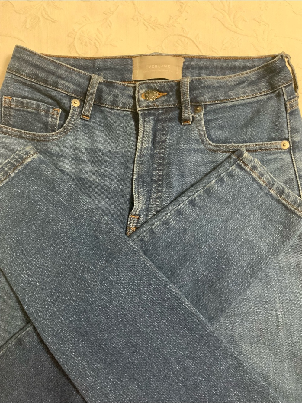 Everlane Woman’s Curvy High Rise Skinny Jeans, Medium Wash Denim Moto